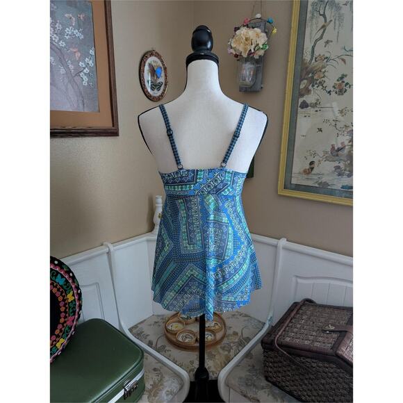 Croft & Barrow Mesh Fly Away Tankini - Picture 3 of 4